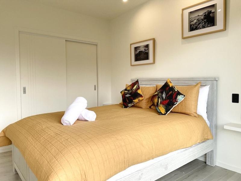 Ohope Villas With Spa,Sauna,Pool, Adults Only ภายนอก รูปภาพ